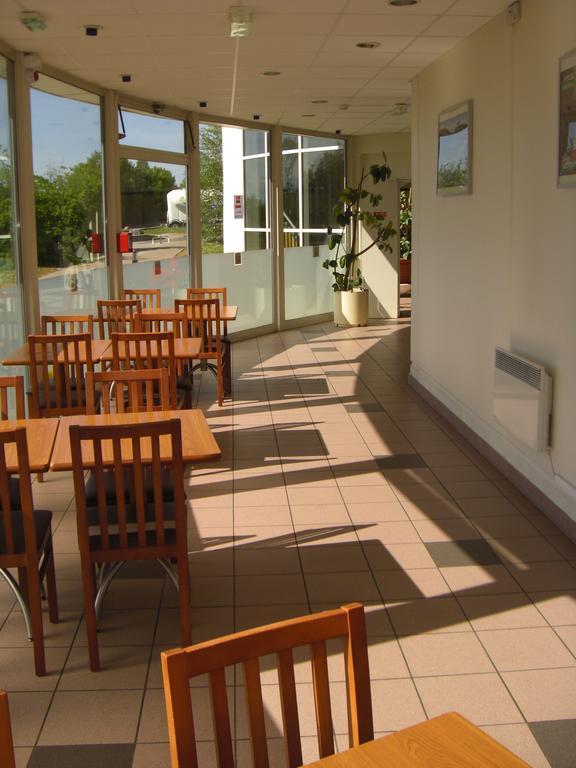 Ibis Bourg Jasseron/Teyssonge Exterior photo